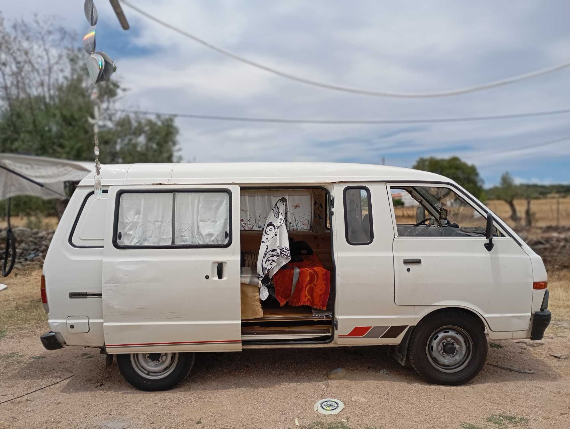 Troco ou vendo Family Camper van de cinco lugares