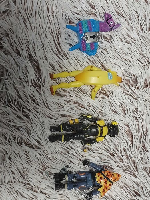 Fortnite Фішстік Longshot TOXIC TROOPER Brat RUCKUS Fishstick Peely