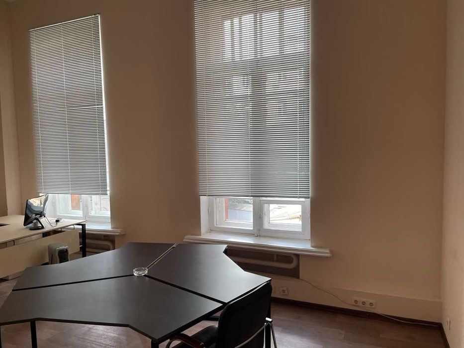 майдан Конституції - Оренда офісів в центрі Харкова