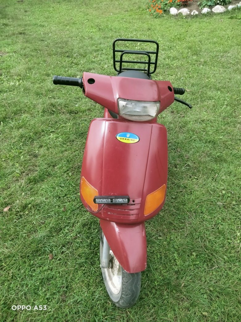 Скутер Piaggio zip