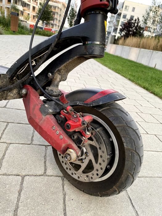 TechLife X7 Lite: 45 km/h, amortyzacja, serwisowana