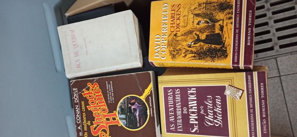 Lote de livros antigos