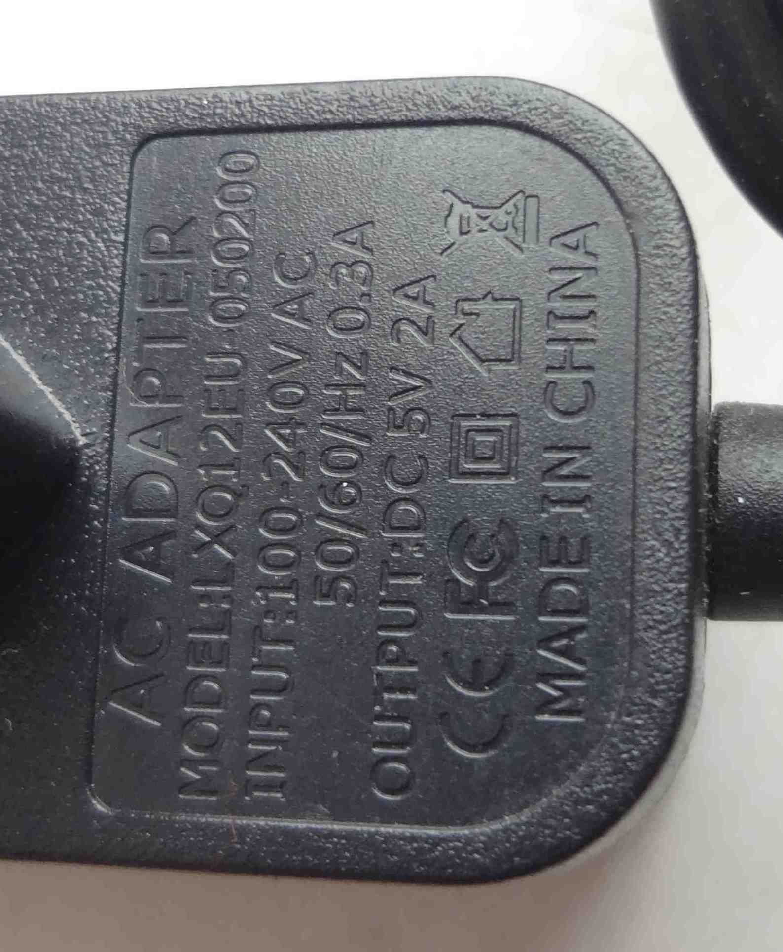 Зарядное устройство 5V 2A LXQ12EU-050200 блок питания