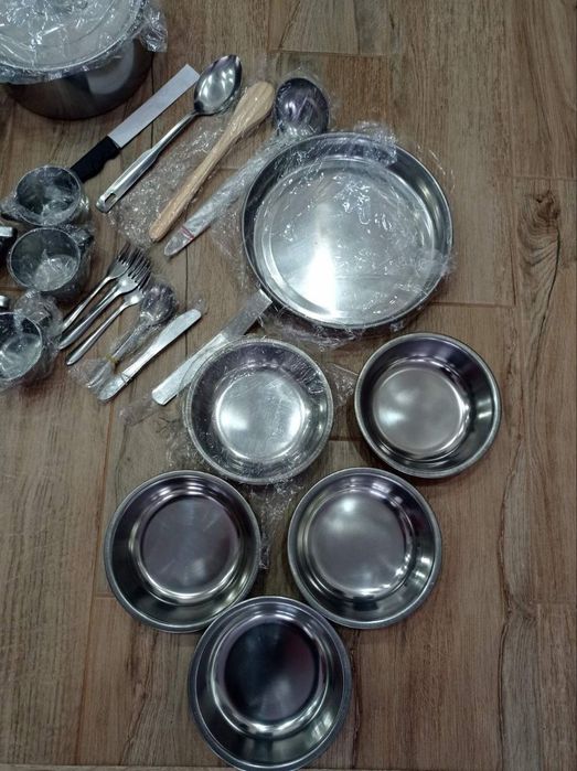 Набор посуды из нержавейки