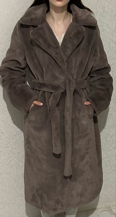 Тепла шубка на зиму