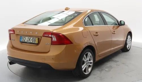 Volvo S60 2.0 D3 Momentum