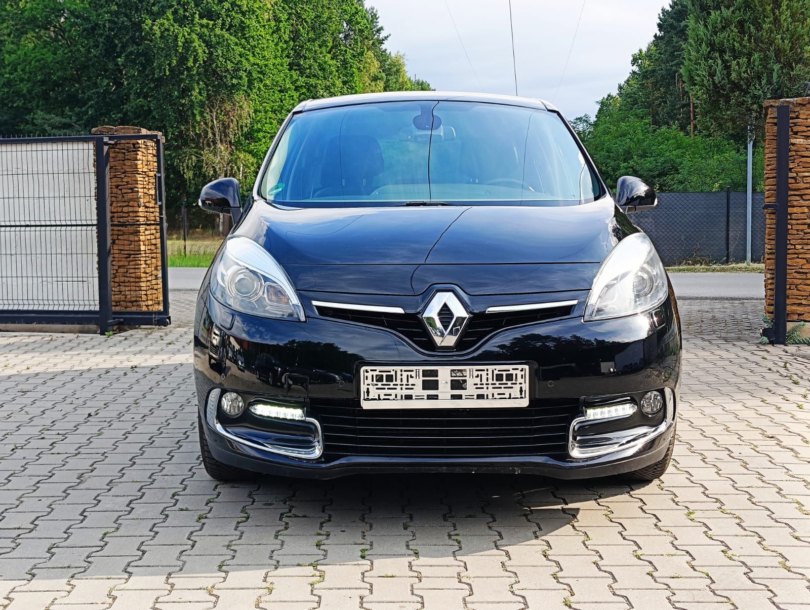 Renault Scenic lift 2014 , 1.5DCI automat, nacvi, kamera cofania, temp