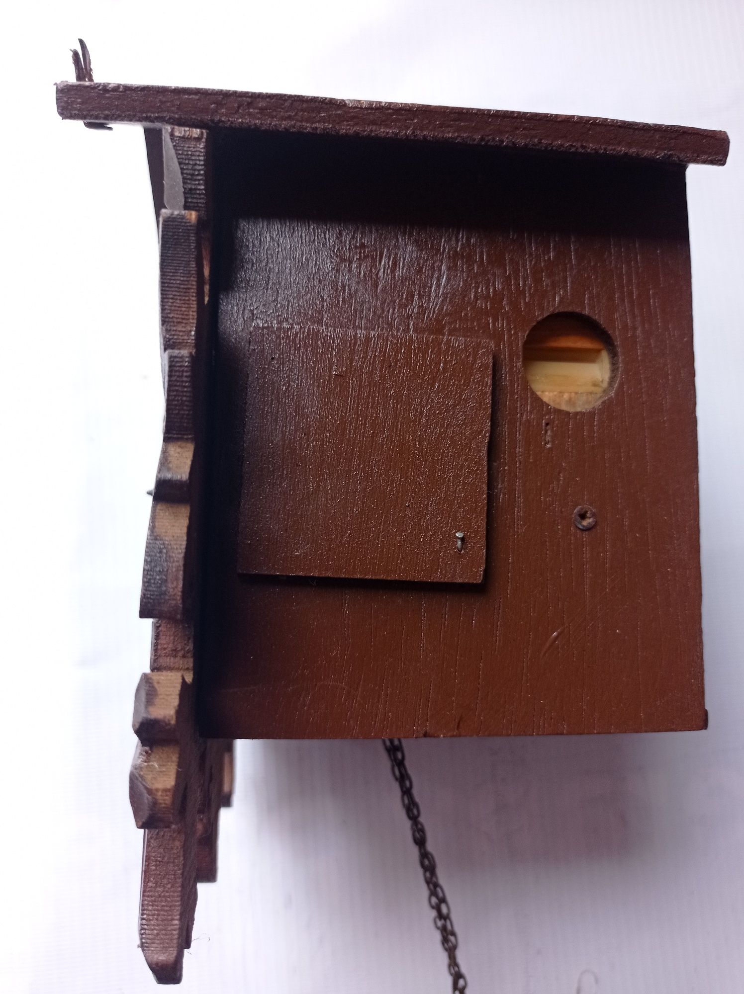 Zegar z kukułką sygnowany Reguła. Wahadłowy ,naciąg dobowy. Miniatura.