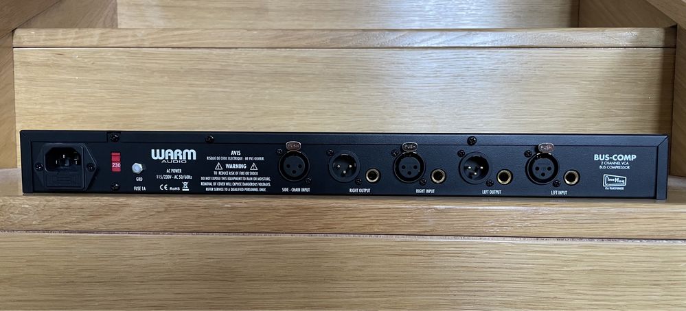 Warm Audio Bus-Comp como Novo