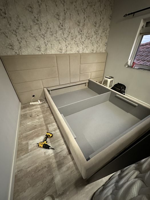 Cama usada para venda com cabeceira !