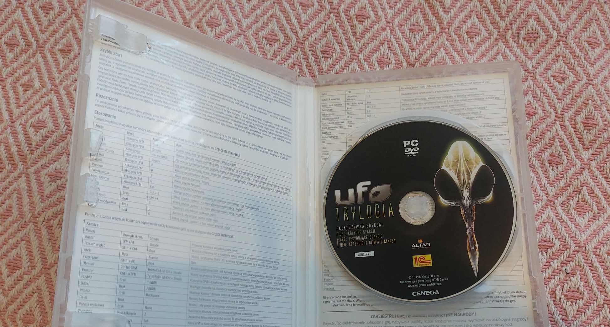 Gra PC. UFO trylogia.