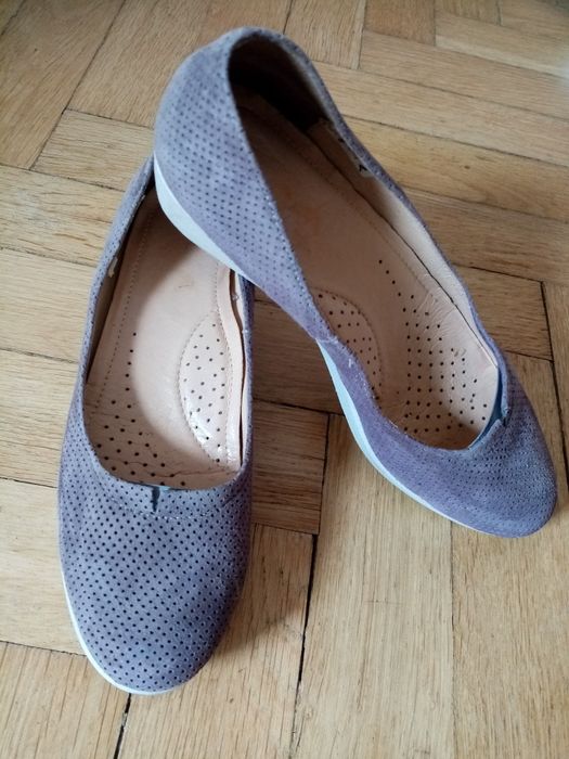 Damskie buty na koturnie skórzane 37