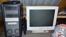 Stary monitor komputerowy