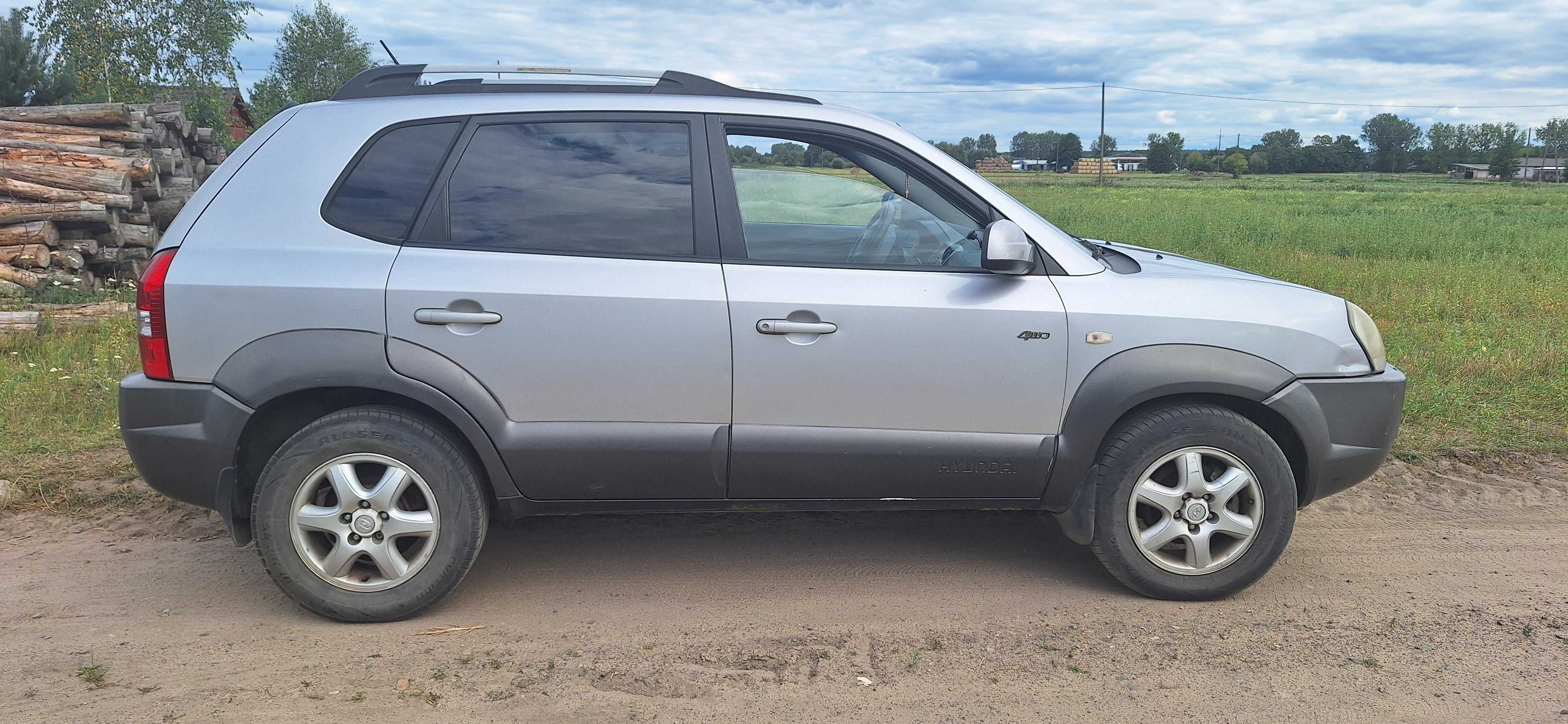 Hyundai tuscon 2005r