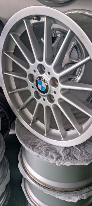 Jantes 18 bmw originais style 32 completamente novas dupla medida 2+2