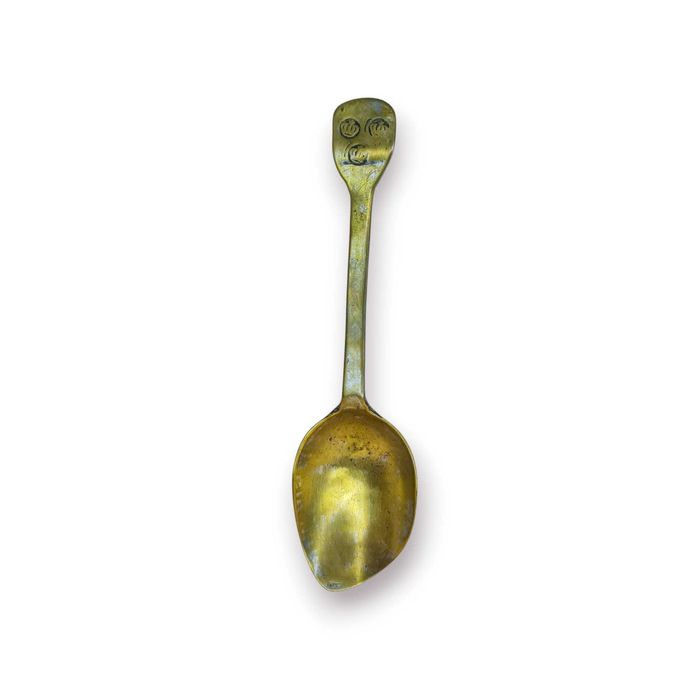 Colher Antiga Latão com Marcas Decorativas