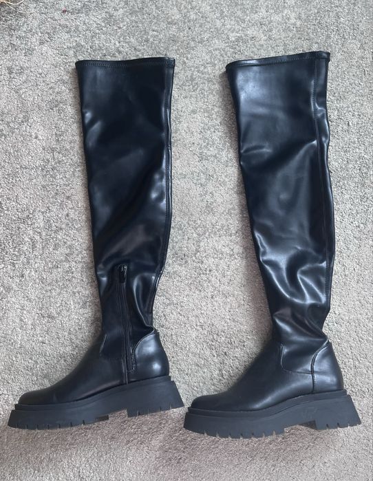 Kozaki wyskokie trapery za kolano Stradivarius rozm 37