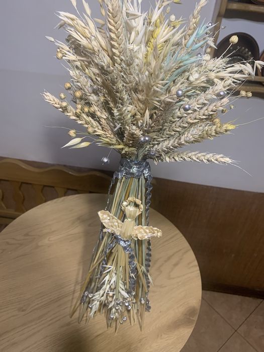 Дівухи ,соломяні ангели,павуки та віночки