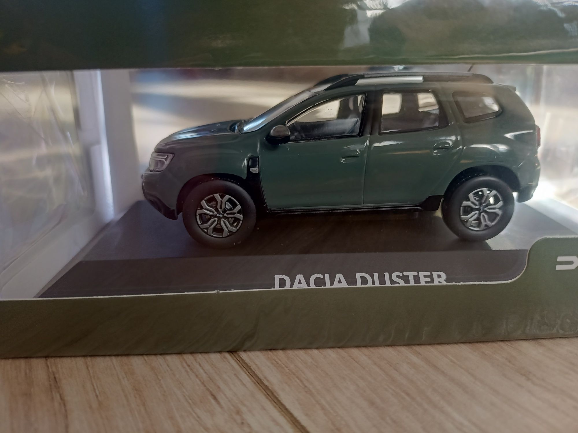 Dacia Duster 2022 fl w skali 1/43 - model kolekcjonerski