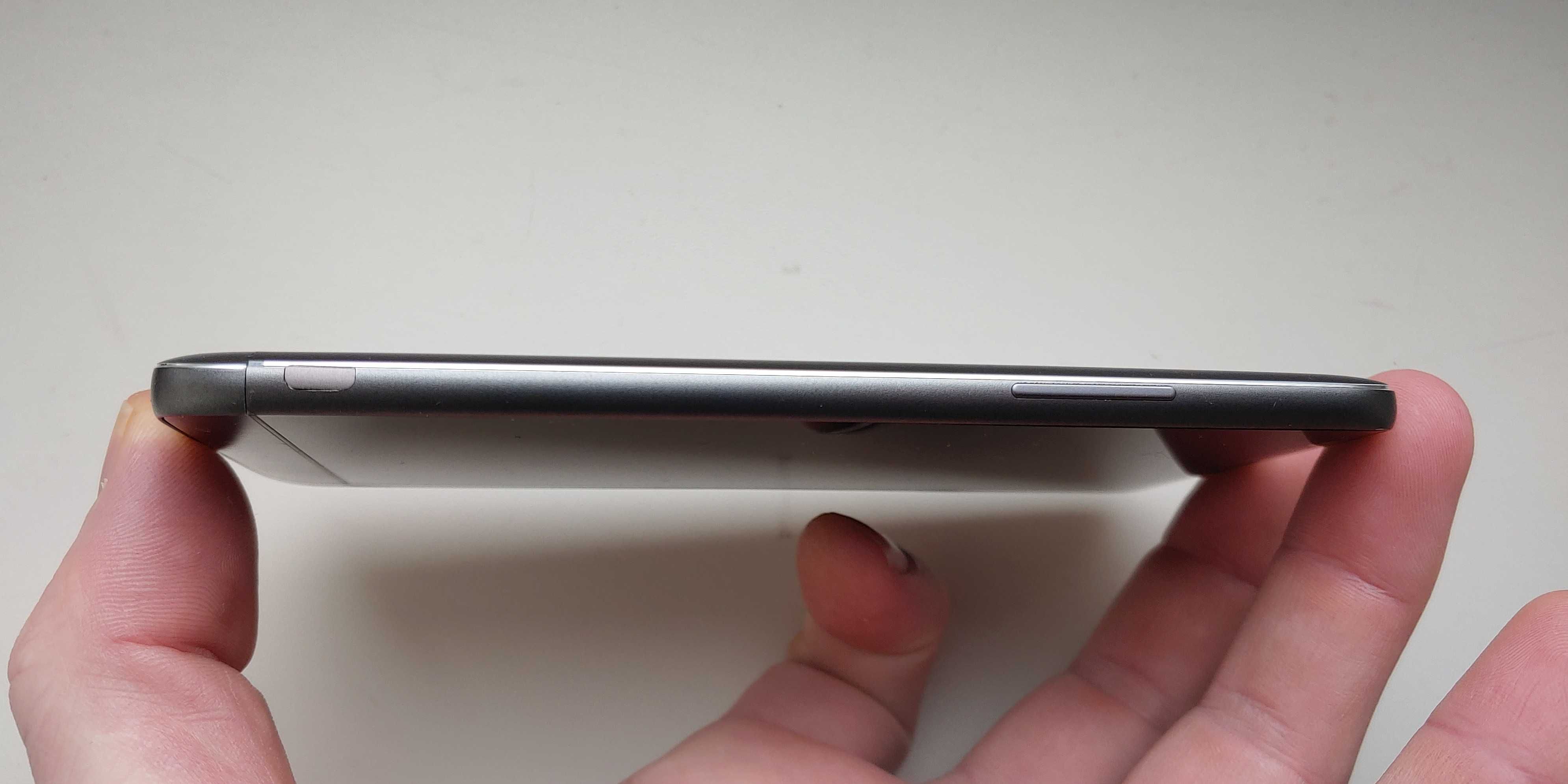 Смартфон LG G5 5.3" 32GB/4GB Snapdragon 820 Android8