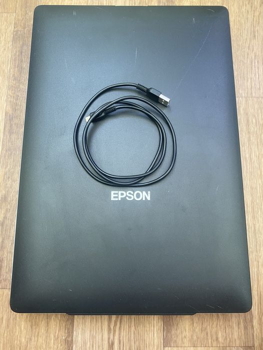 Сканер Epson V19