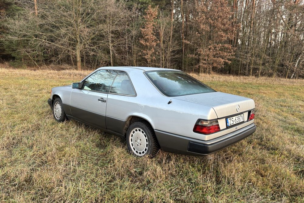 Mercedes Benz w124 Coupe