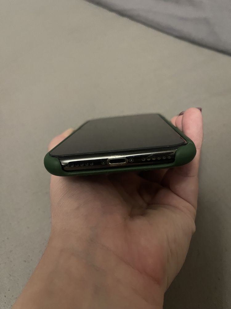 Продам Iphone X 64 gb