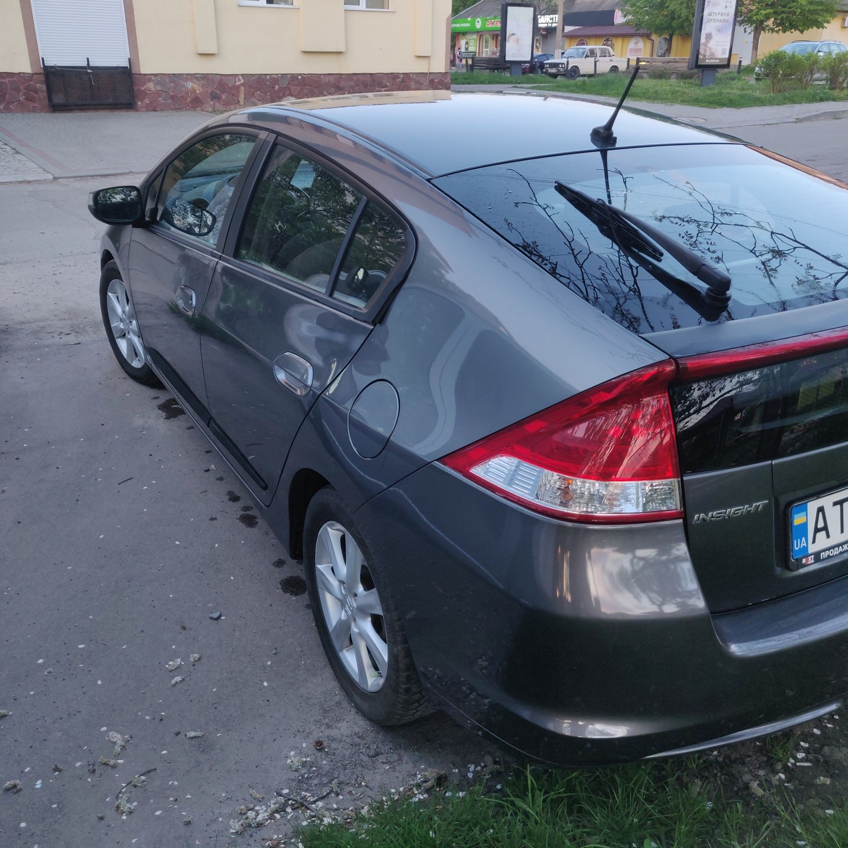 Продам автомобіль Хонда Інсайт