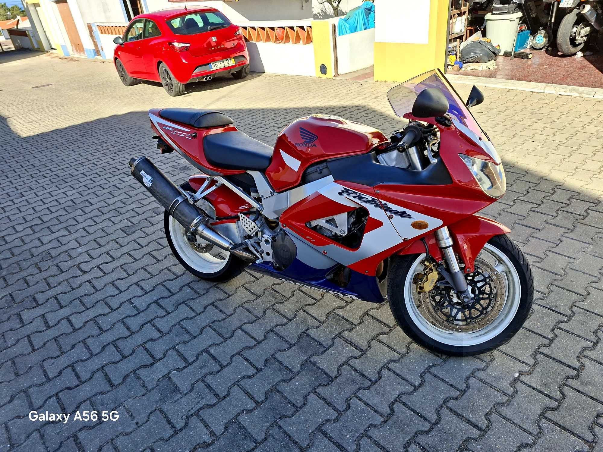 Segue para venda Honda Cbr 929rr
