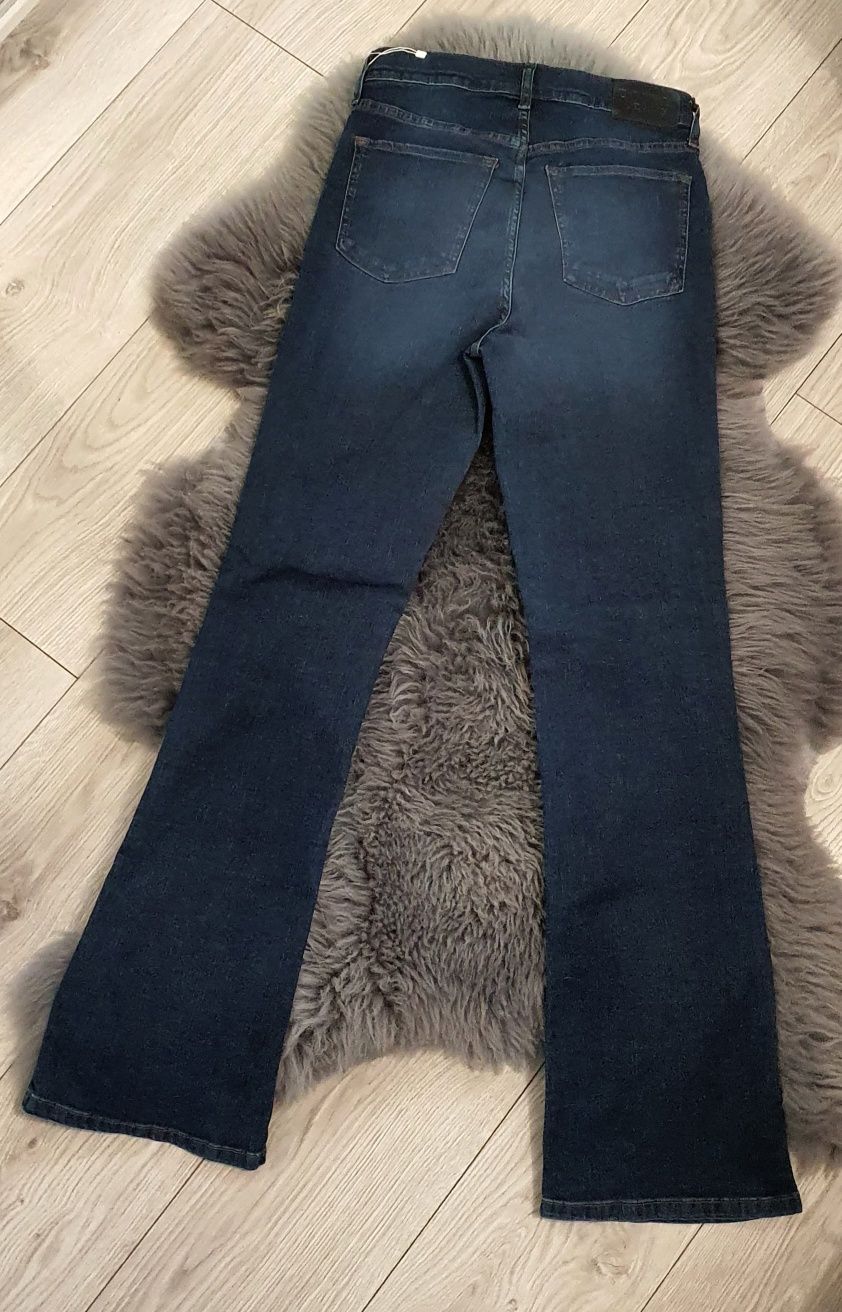 Spodnie jeans dkny jeansy dżinsy Rozmiar 28 dzwony nowe rozszerzane