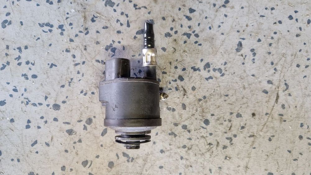 BMW E60 E87 E90 F01 F10 2.0D 3.0D PODGRZEWACZ PALIWA 3PIN 7801209