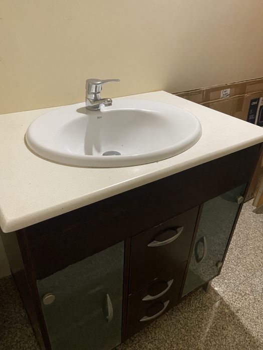 Movel de casa de banho