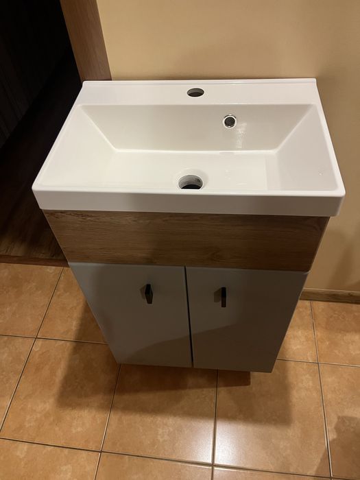 Нова тумба с умивальником 35*49(50)