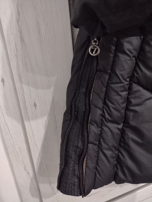 Sprzedam damski płaszcz  puchowy