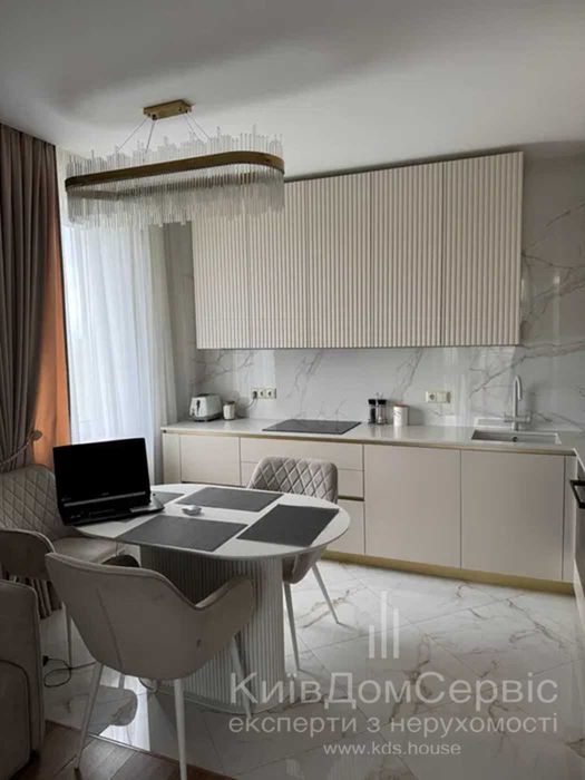 продаж 3 кім квартири жк Скандія