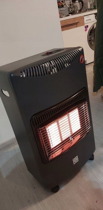 Piecyk Gazowy 4,2kW z Reduktorem i Wężem – Ciepło w Sekundę!