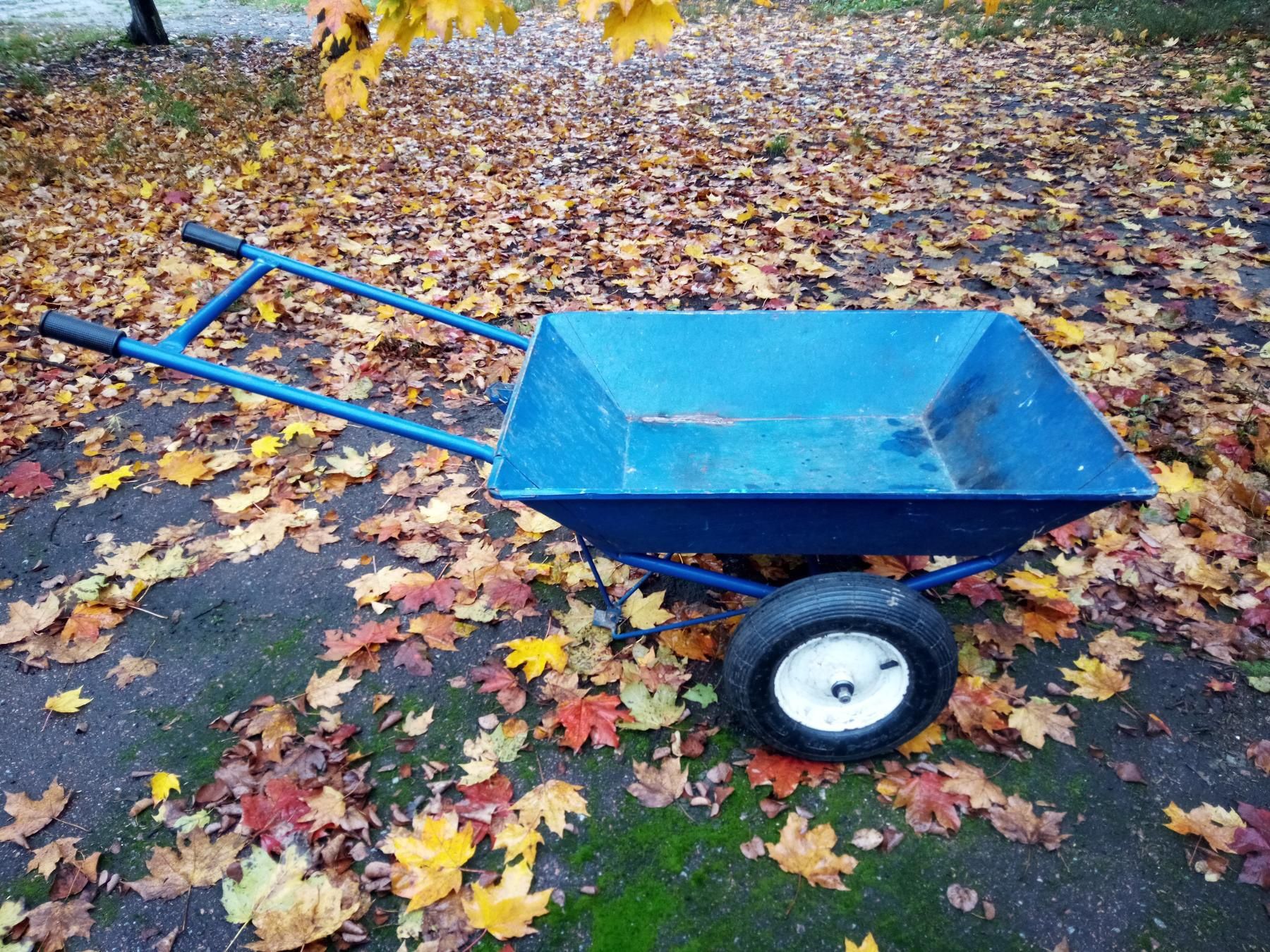Продам тачку строительную