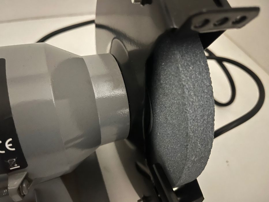 Szlifierka stołowa Titan TTB905GRB 150MM 240V