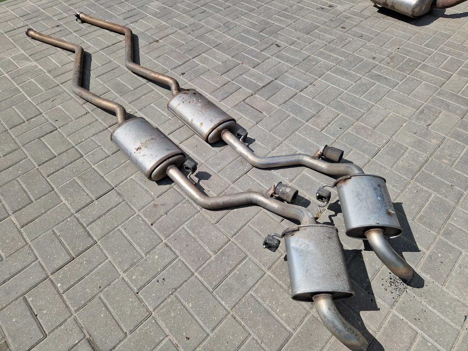 BMW 1 E87 118d 120d M47 2.0d Wydech Tłumik Środkowy Komplet BDB