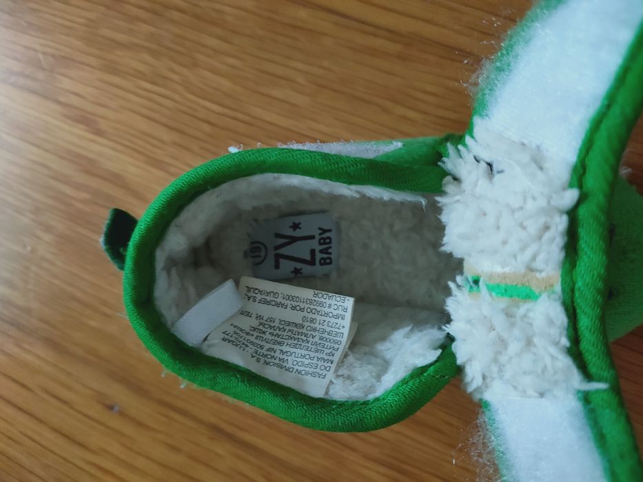 Chinelo de bebé da Zippy