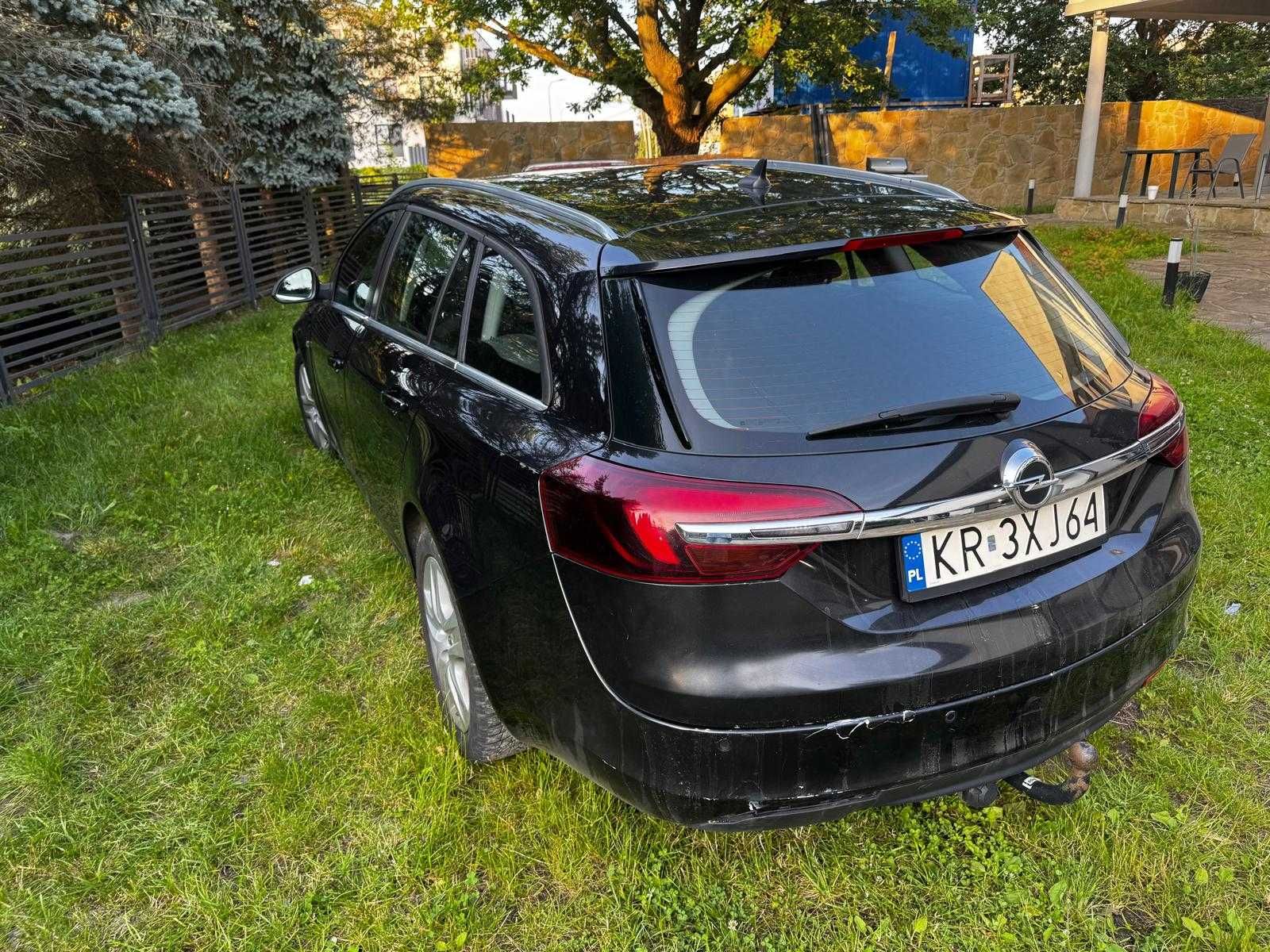 Opel Insignia 2.0 CDTI  rok 2015 Bogate wyposazenie.