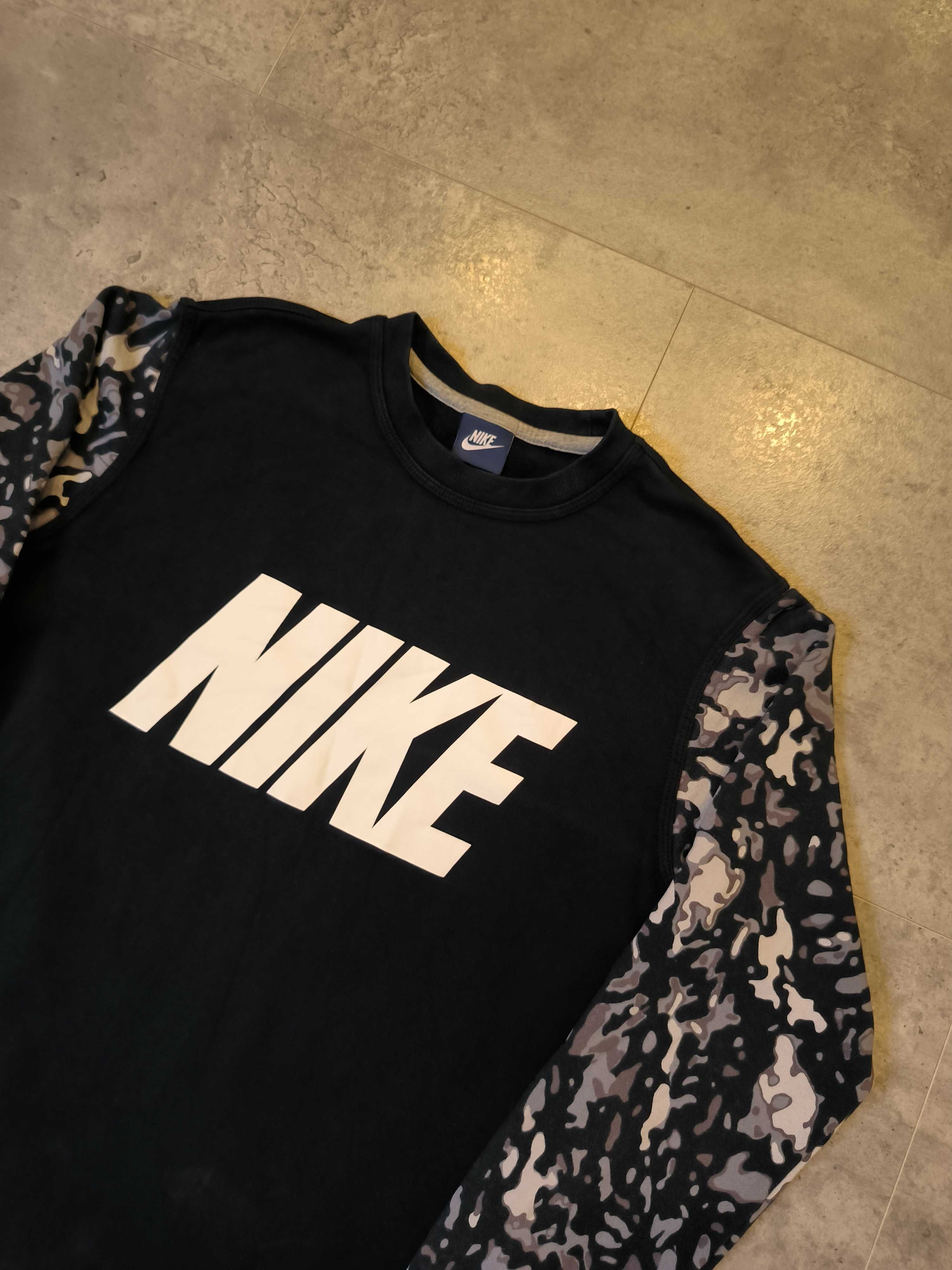 Bluza Nike Duże Logo Czarna