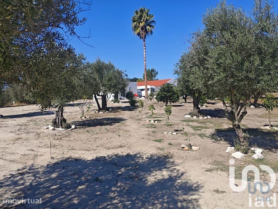 Quinta T2 em Coruche, Fajarda e Erra de 35 m2