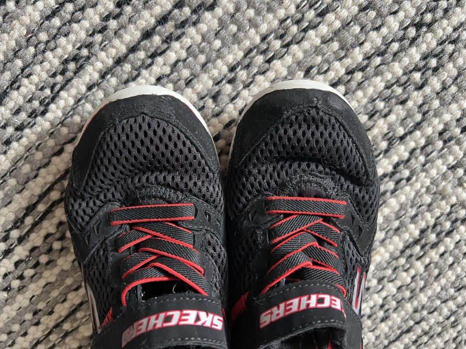 Кросовки Skechers 32