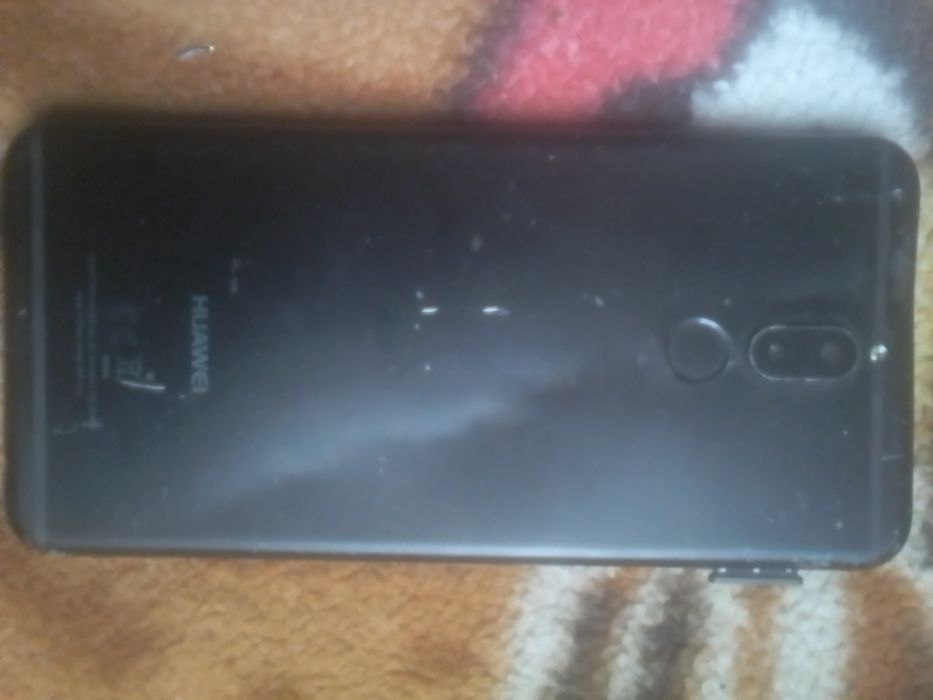 Продам телефон HUAWEI Model RNE-21 Або поміняю на телефон самсунг а 30