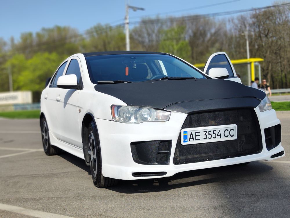 Mitsubishi Lancer X - 2007 года , объём 2.0