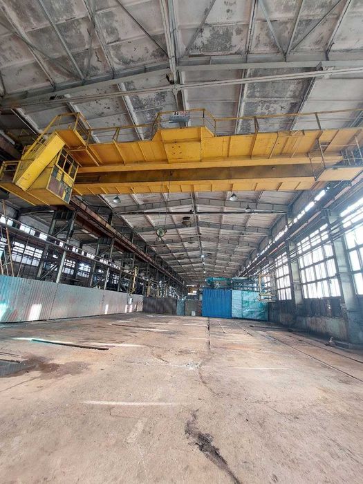 Сдам производственное помещение 550м2.Мостовой кран 5т. Правый берег.