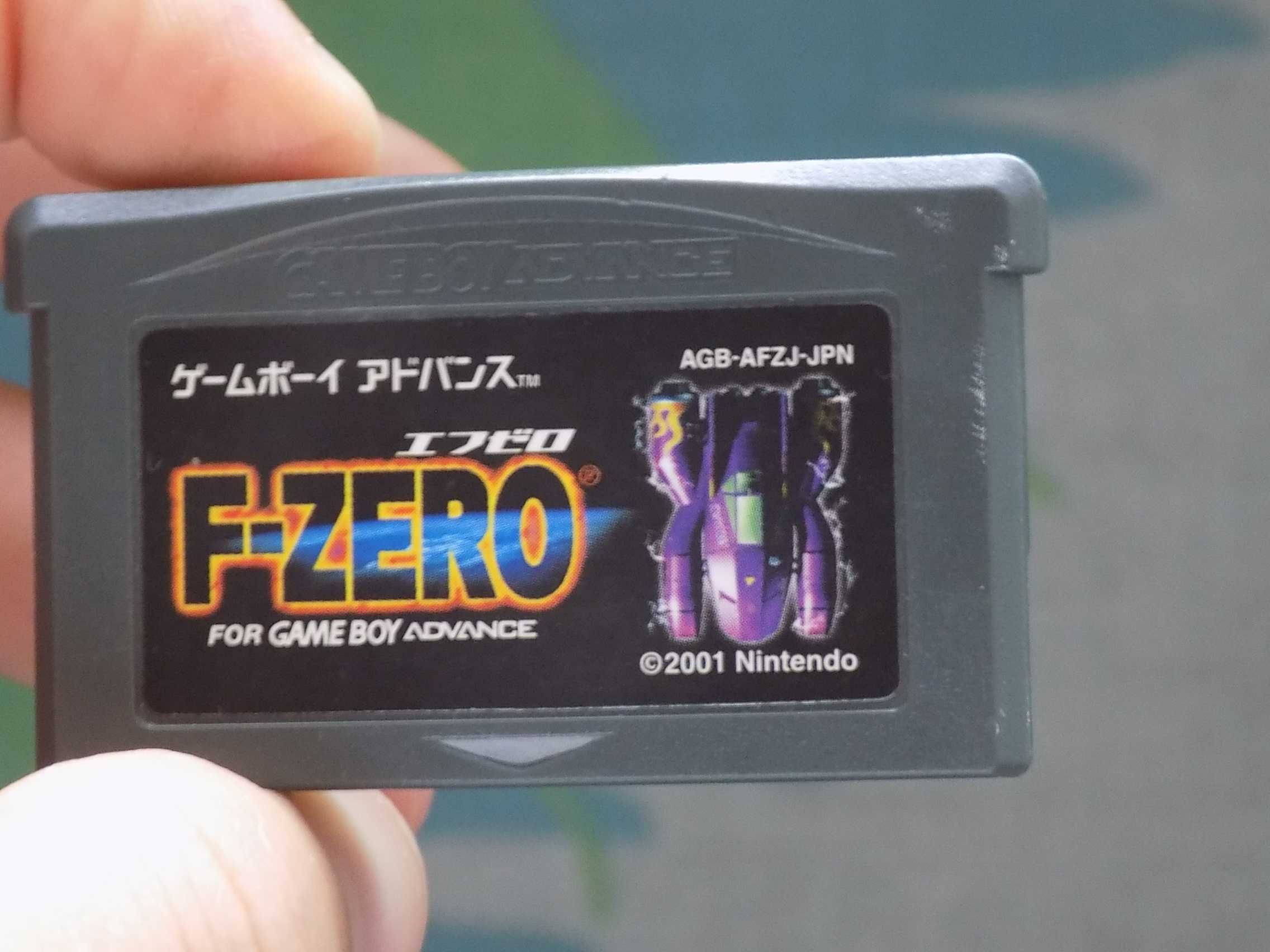 F-Zero: Maximum Velocity  na Nintendo GameBoy Advance/Micro/DS