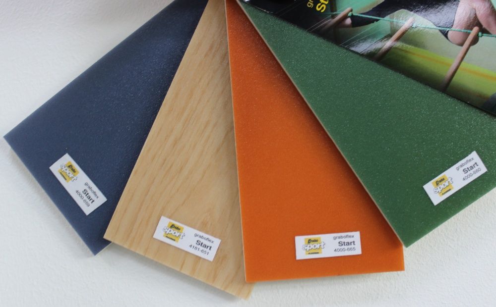 Підлогові покриття: лінолеум, ковролін, штучна трава, пвх плитка