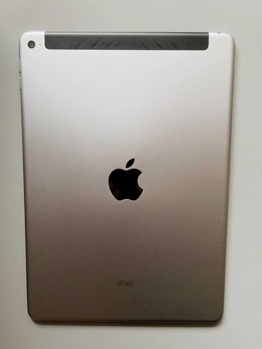 Apple iPad Air 2 16GB + etui -IDEALNY-